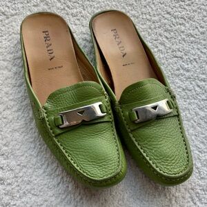 Prada Leather Pistachio Green Silver Plate Logo Mules 36.5. 6.5 Driving shoe